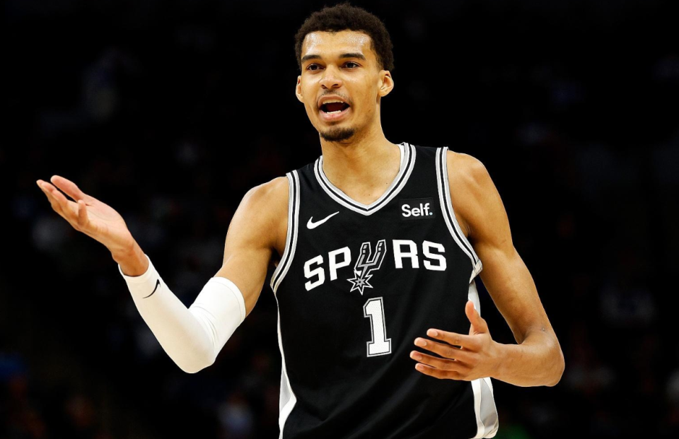 爱游戏体育资讯蒂姆连续十二场比赛得分超过比赛规则变更，DWG不断突破！