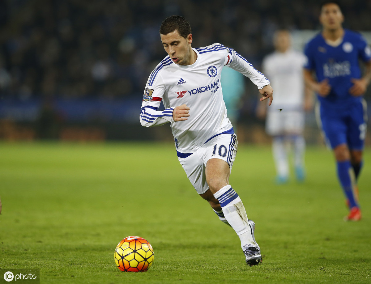 爱游戏 体育关于今晨法甲传出新动向；阿斯顿维拉官宣签约；管理层表态：底气十足；临场指挥获称赞的信息