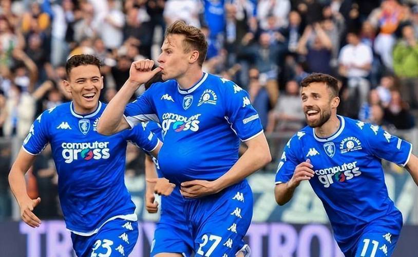 ayx 体育博彩今晚意大利杯焦点战，迈阿密热火止住颓势，态度坚定，轮换策略成焦点的简单介绍